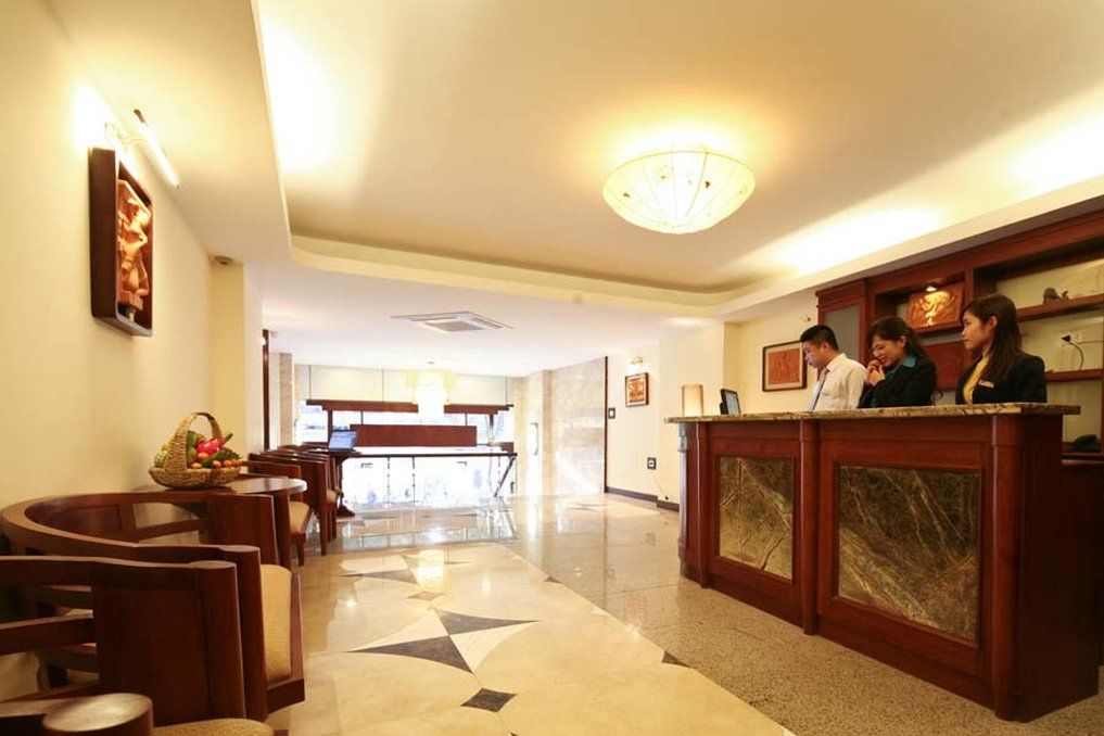 Mai Charming & Travel Hotel 3*