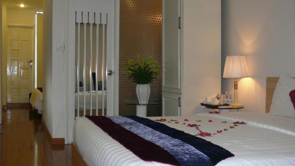Khách sạn Mai Charming & Travel Hà Nội